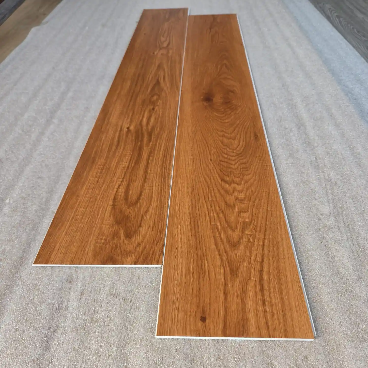 Royal-Mahogany-SPC-flooring-4.jpeg